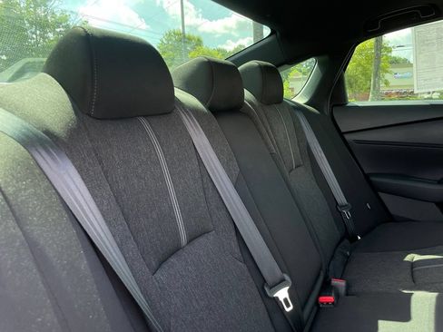 Used 2025 Honda Accord Sport image 36