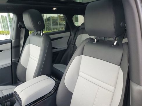 New 2026 Land Rover Range Rover Evoque Dynamic SE image 26