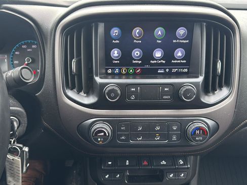 Used 2022 GMC Canyon AT4 image 15