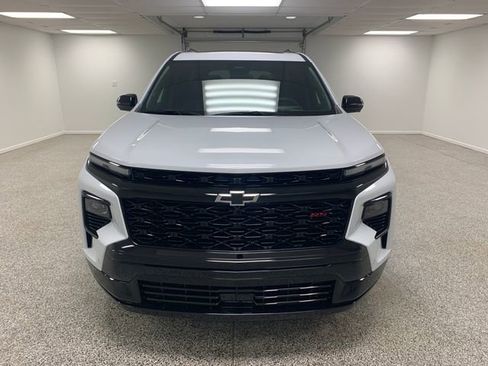 New 2026 Chevrolet Traverse RS image 2