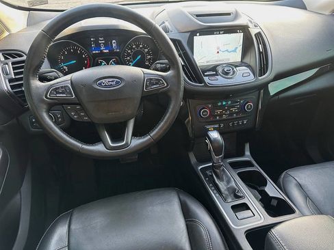 Used 2018 Ford Escape Titanium image 18