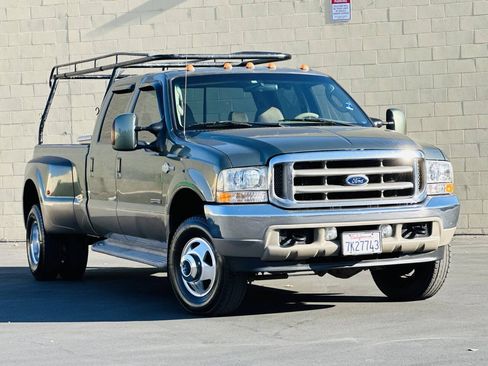 Used 2004 Ford F350 Lariat AWD/4WD image 1