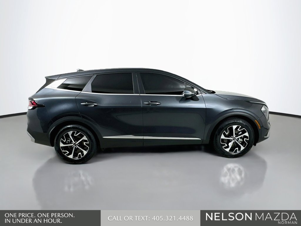 Used 2023 Kia Sportage EX FWD image 5