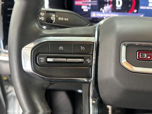 Used 2024 GMC Canyon Elevation w/ Convenience Package RWD image 29