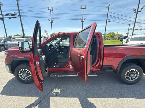 New 2026 GMC Sierra 2500 SLT w/ SLT Premium Package AWD/4WD image 31