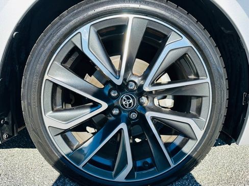 Used 2021 Toyota Corolla SE image 12