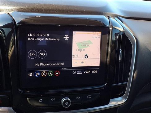 Used 2021 Chevrolet Traverse High Country image 11