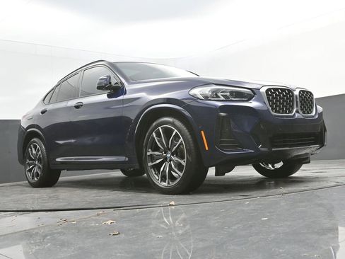 Certified 2023 BMW X4 xDrive30i image 41