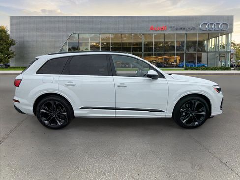 New 2026 Audi Q7 3.0T Premium Plus image 2