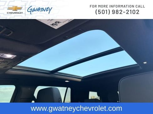 Used 2024 GMC Yukon Denali image 31