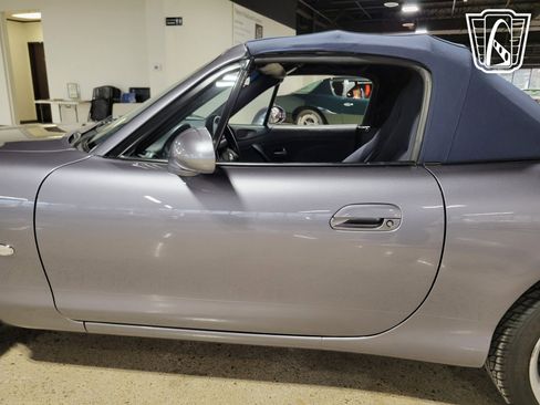 Used 2003 MAZDA MX-5 Miata Shinsen image 36