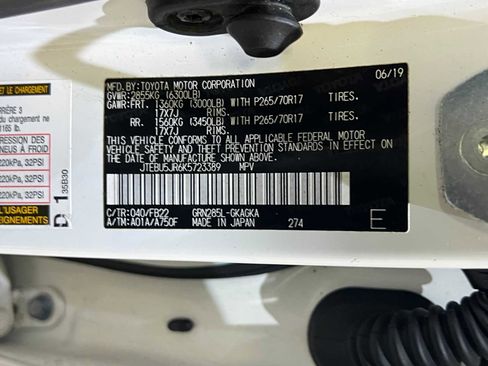 Used 2019 Toyota 4Runner SR5 image 28