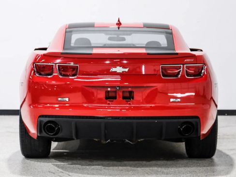 Used 2013 Chevrolet Camaro SS w/ RS Package RWD image 7