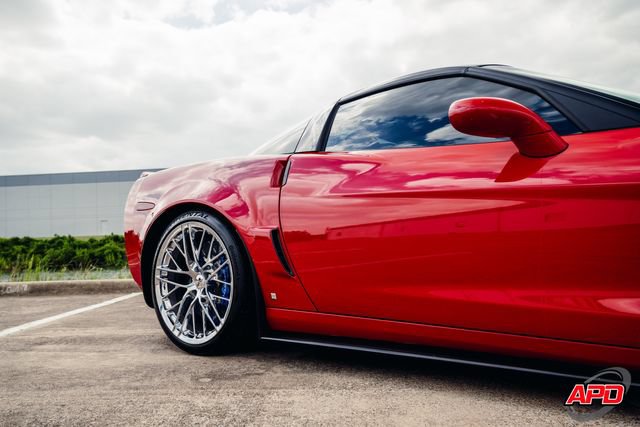 Used 2009 Chevrolet Corvette ZR1 w/ Preferred Equipment Group RWD image 38