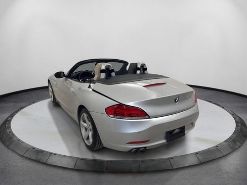 Used 2014 BMW Z4 sDrive28i RWD image 8