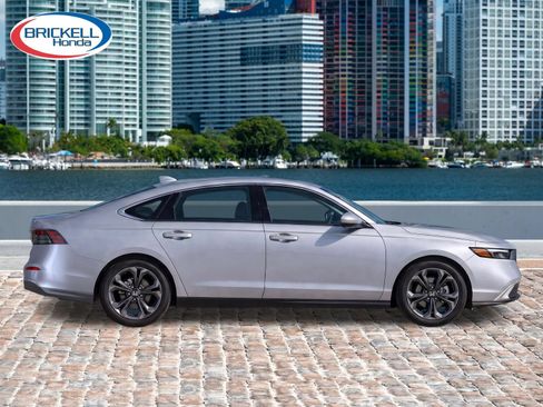 Used 2024 Honda Accord EX image 4