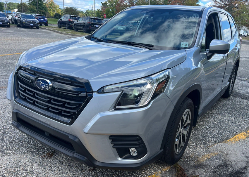 Used 2024 Subaru Forester Premium AWD/4WD image 4