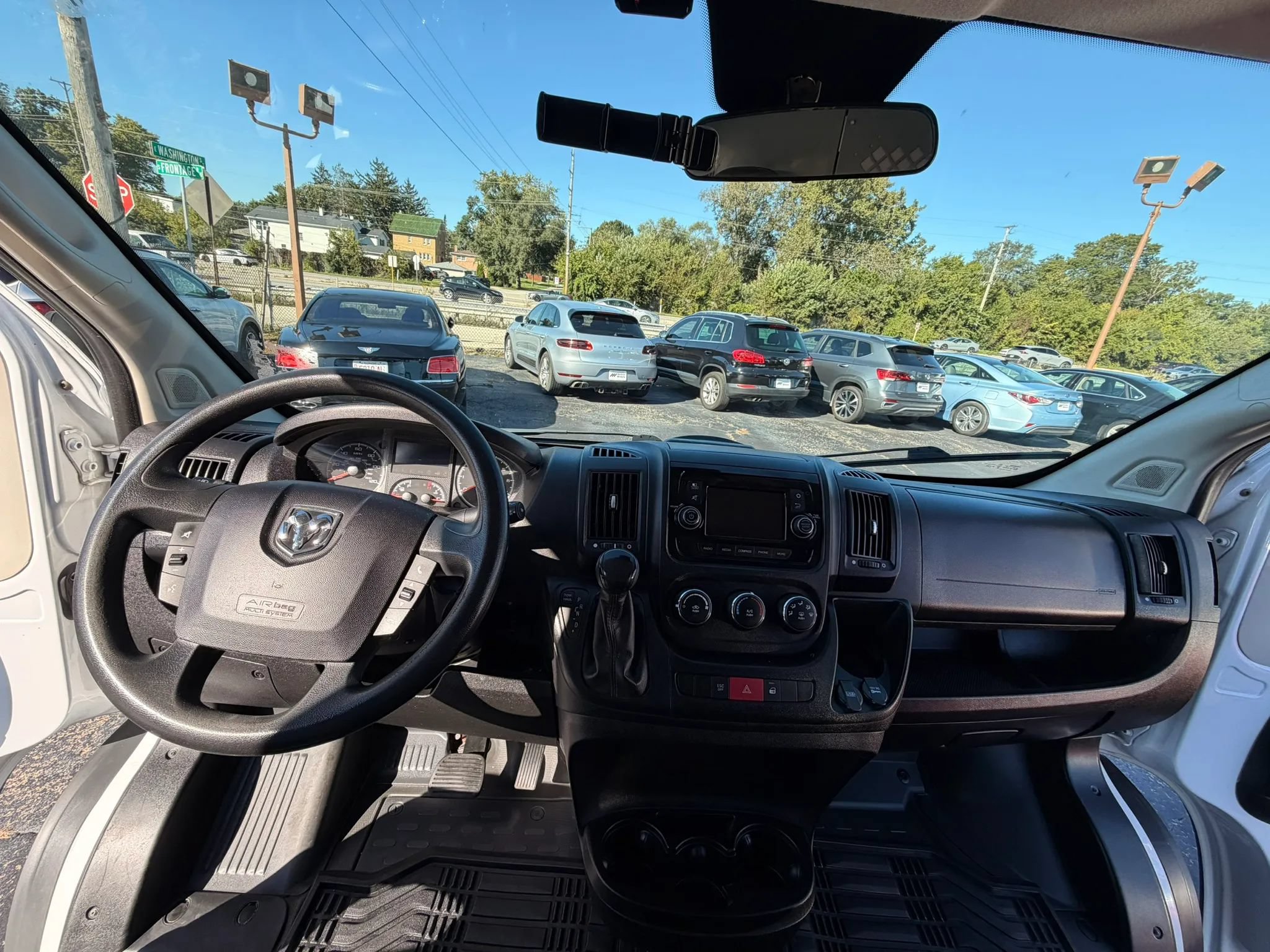 Used 2018 RAM ProMaster 2500 FWD image 14