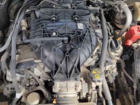 Used 2015 Chevrolet Caprice RWD image 8