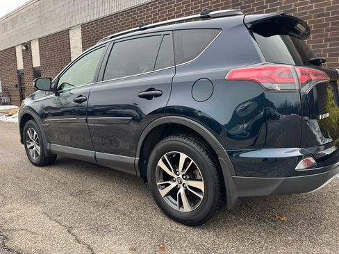 Used 2018 Toyota RAV4 XLE image 33