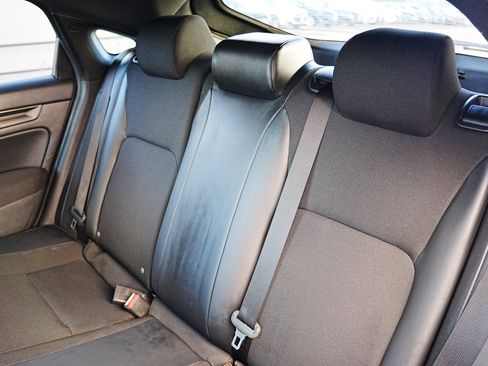 Used 2022 Honda Civic Sport image 13