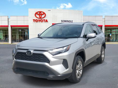 Used 2024 Toyota RAV4 XLE FWD image 1