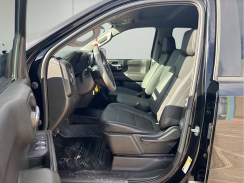 Used 2022 Chevrolet Silverado 1500 W/T w/ Trailering Package image 10