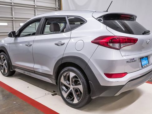 Used 2017 Hyundai Tucson Sport FWD image 6