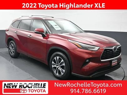 Used 2022 Toyota Highlander XLE