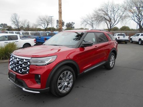 New 2026 Ford Explorer Platinum image 24