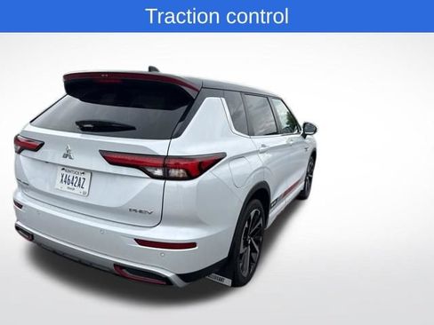Used 2024 Mitsubishi Outlander SEL AWD/4WD image 7