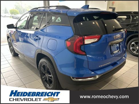 Used 2024 GMC Terrain AT4 w/ LPO, Floor Liner Package AWD/4WD image 5