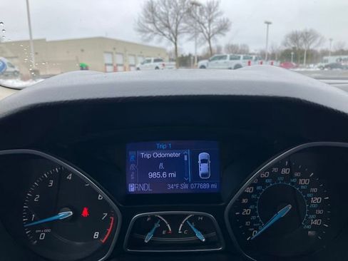 Used 2012 Ford Focus SE image 4