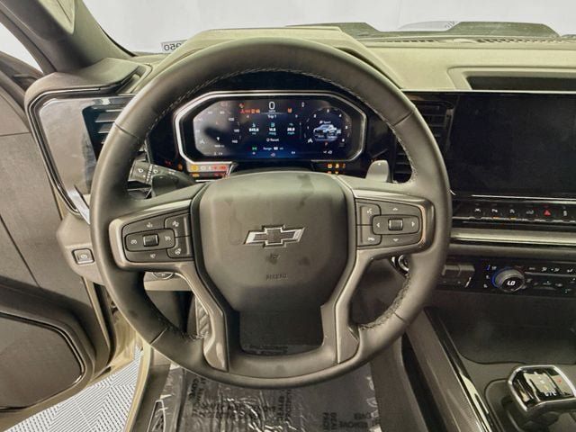 Used 2026 Chevrolet Silverado 1500 ZR2 AWD/4WD image 12