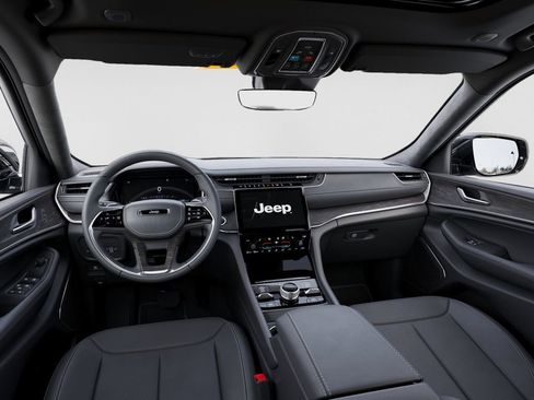 New 2025 Jeep Grand Cherokee Overland AWD/4WD image 14