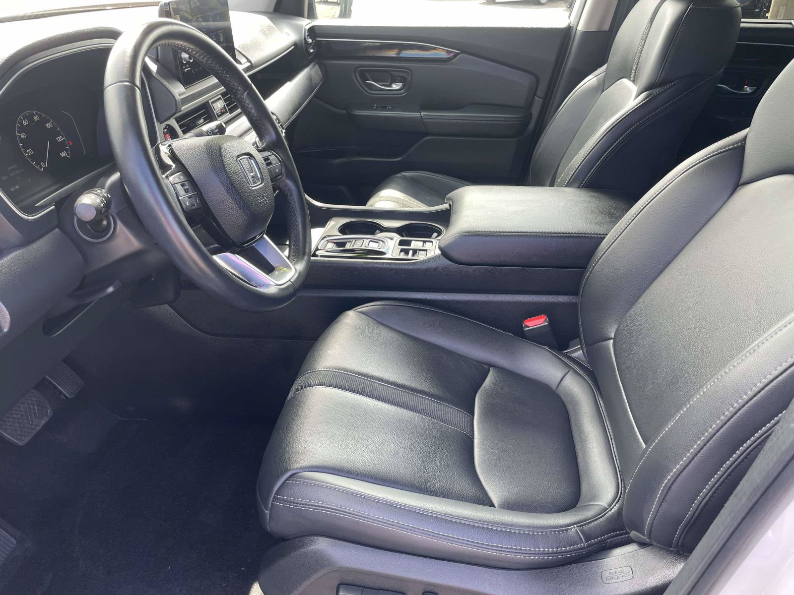 Used 2023 Honda Pilot EX-L image 9
