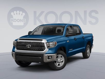 Used 2018 Toyota Tundra SR5 w/ SR5 Upgrade Package