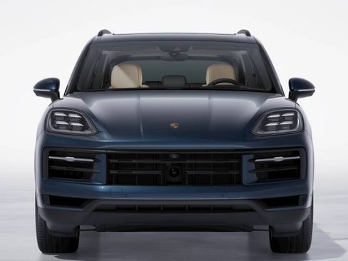New 2026 Porsche Cayenne AWD/4WD image 8
