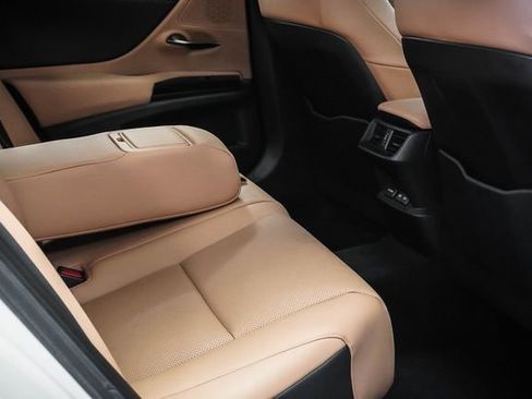 Certified 2023 Lexus ES 350 w/ Premium Package FWD image 24
