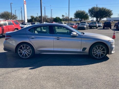 Used 2025 Genesis G70 2.5T image 4