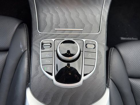 Used 2021 Mercedes-Benz C 300 C 300 image 23