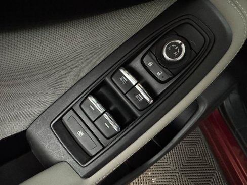 Used 2020 Subaru Forester Premium w/ Popular Package #1 AWD/4WD image 17