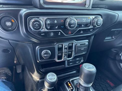 Certified 2022 Jeep Wrangler Unlimited Sahara AWD/4WD image 23