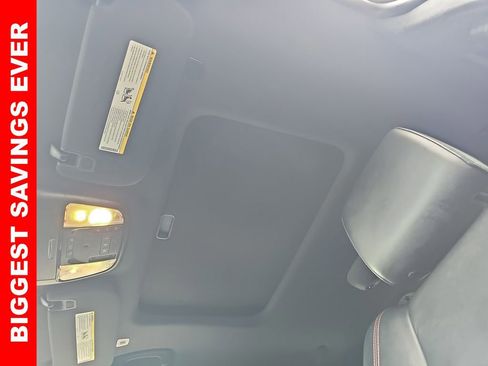 Used 2024 Dodge Durango GT image 32