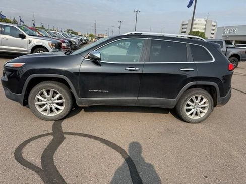 Used 2014 Jeep Cherokee Limited AWD/4WD image 7