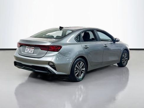 Certified 2023 Kia Forte LXS image 7