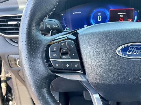 Used 2024 Ford Explorer ST w/ Equipment Group 401A AWD/4WD image 17