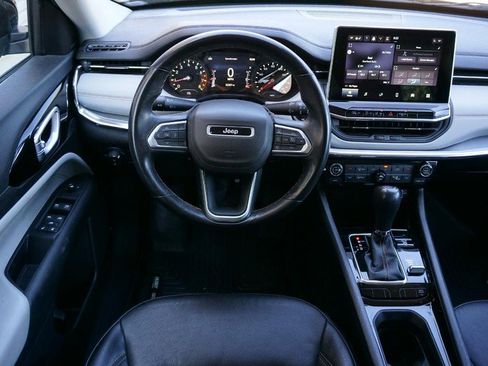 Used 2022 Jeep Compass Limited AWD/4WD image 36