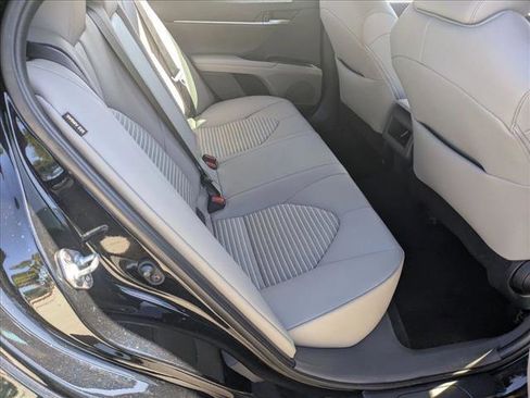 Certified 2023 Toyota Camry SE image 17
