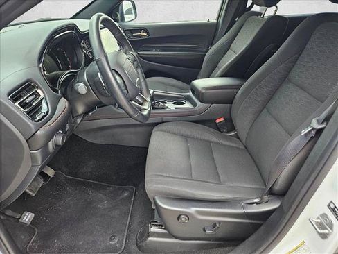 Used 2025 Dodge Durango GT AWD/4WD image 12
